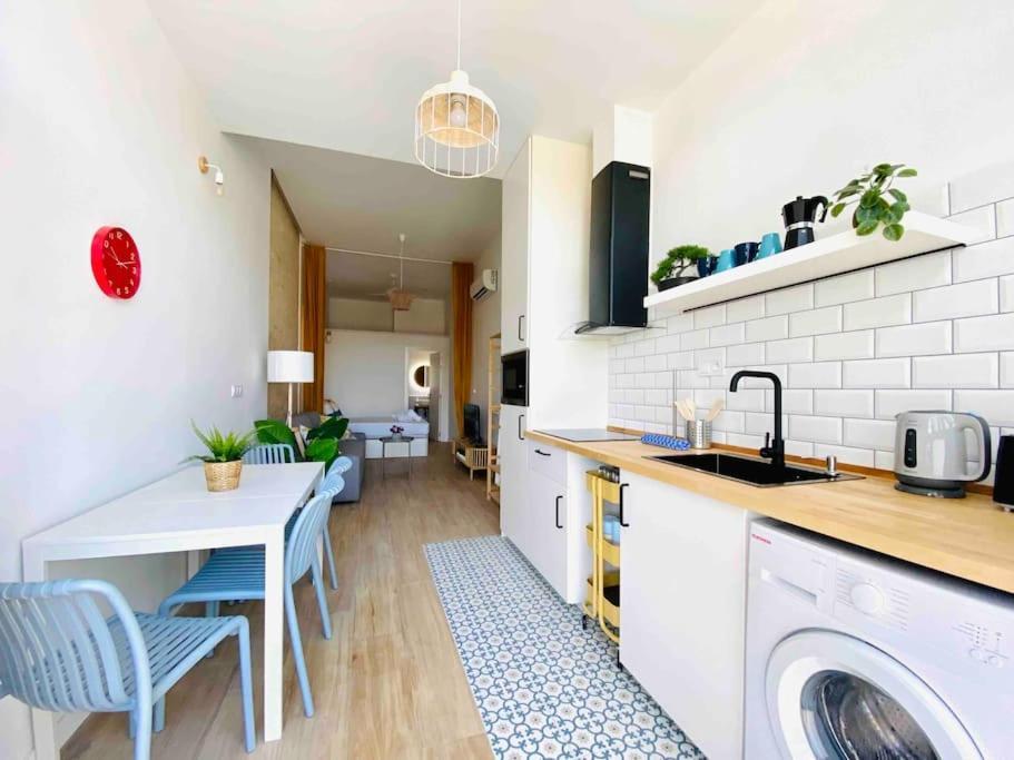 Beautiful Flat Next The Beach Βαλένθια Εξωτερικό φωτογραφία